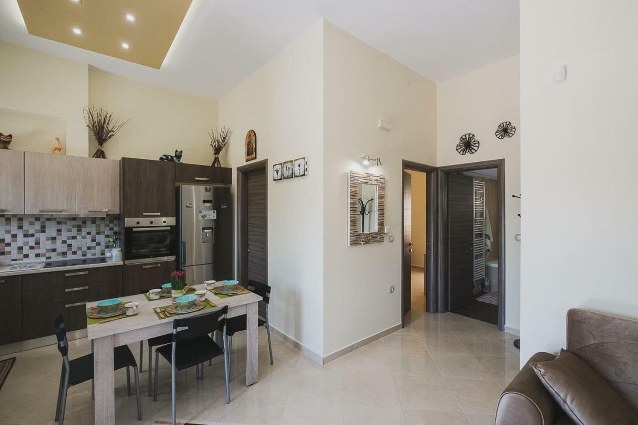 Spacious Home With Parking Χανιά Εξωτερικό φωτογραφία