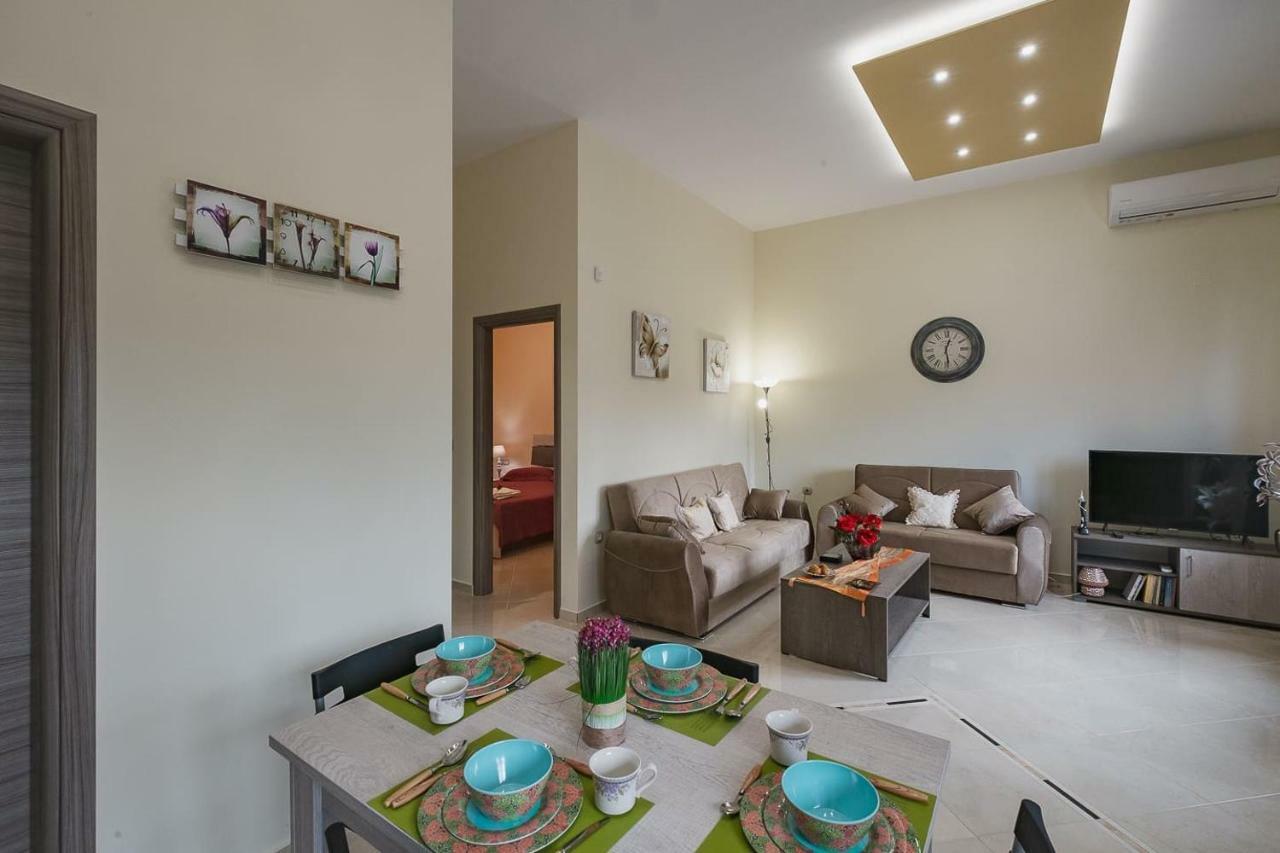 Spacious Home With Parking Χανιά Εξωτερικό φωτογραφία