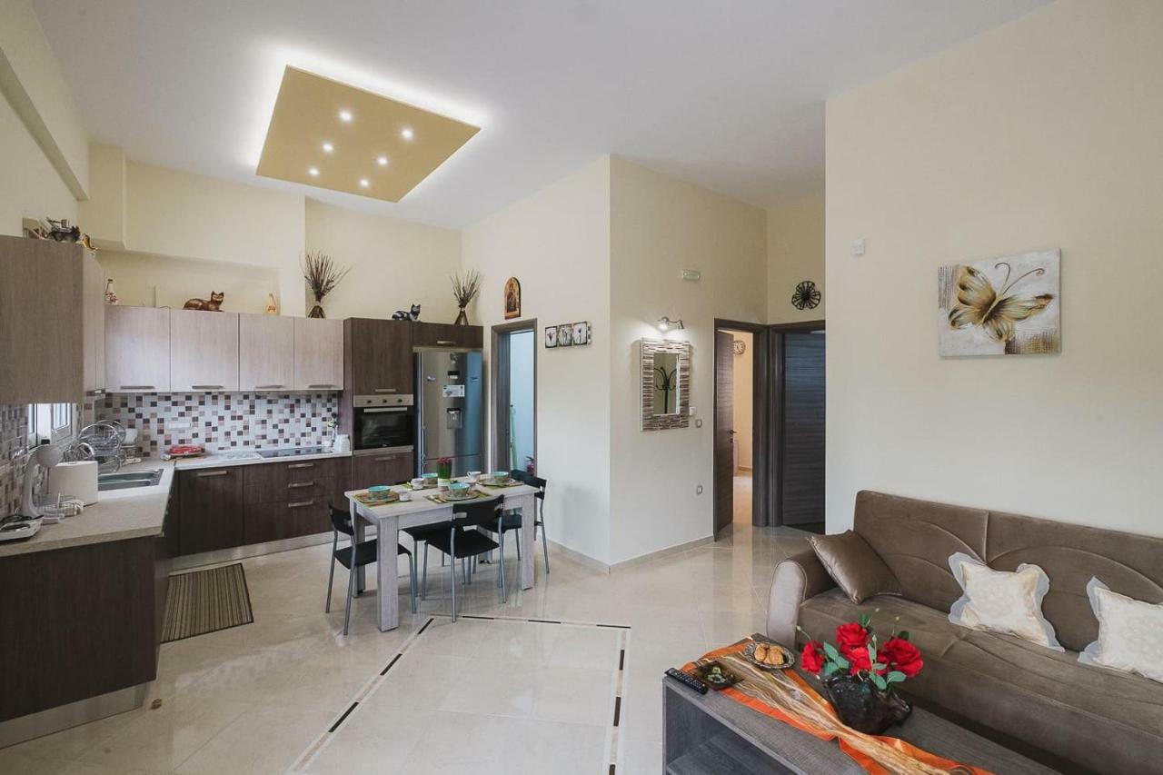 Spacious Home With Parking Χανιά Εξωτερικό φωτογραφία
